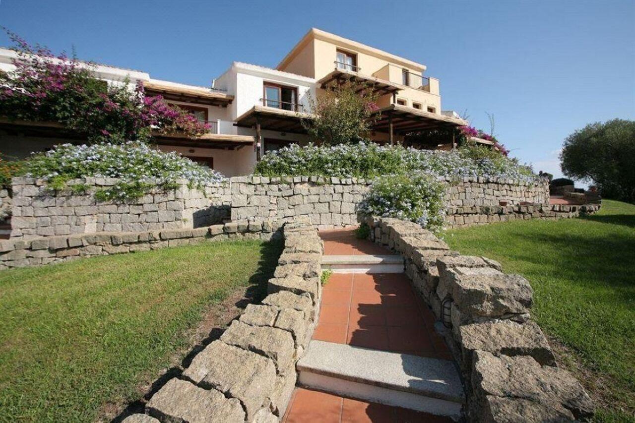 Hotel Palumbalza Porto Rotondo Exterior photo