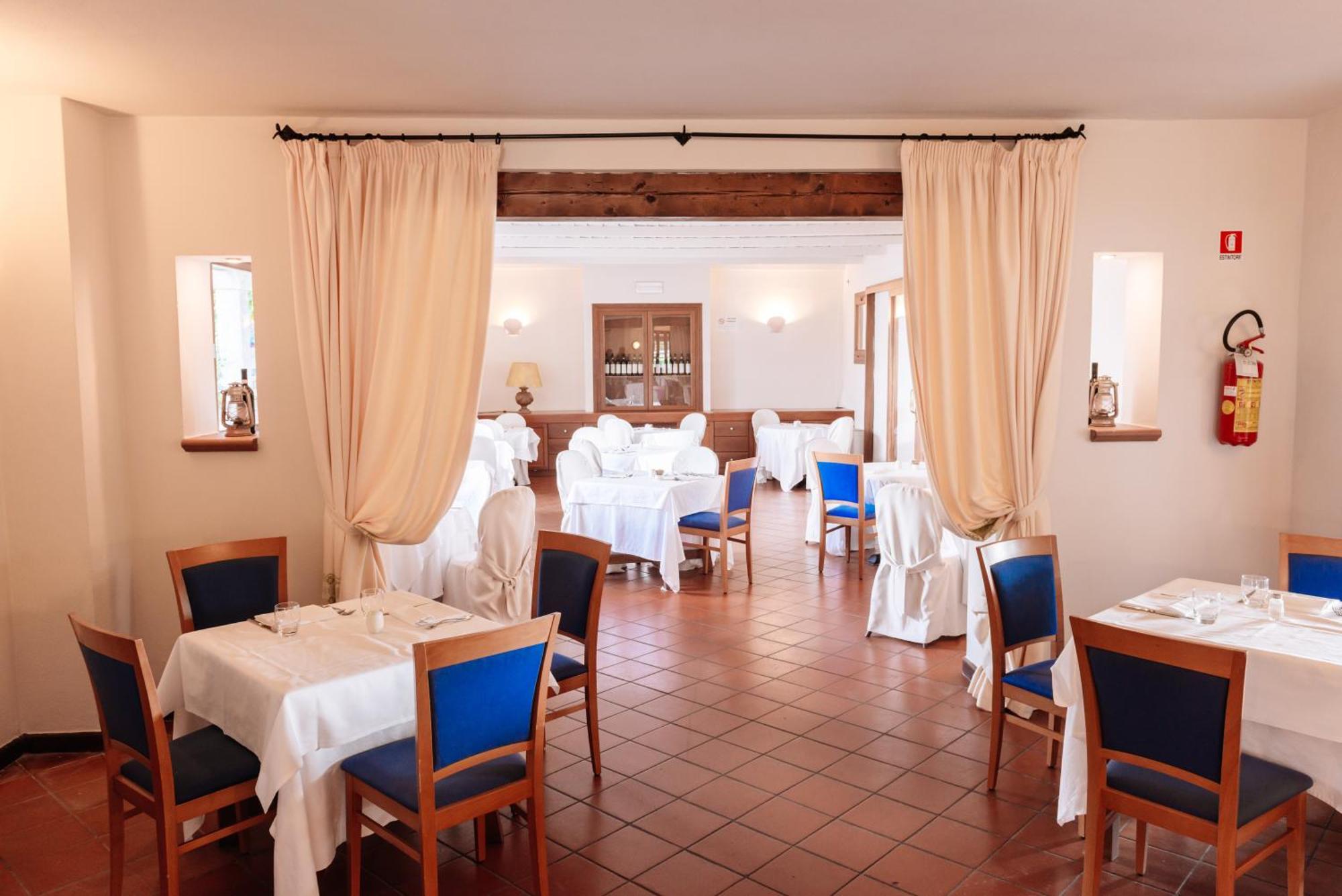 Hotel Palumbalza Porto Rotondo Exterior photo