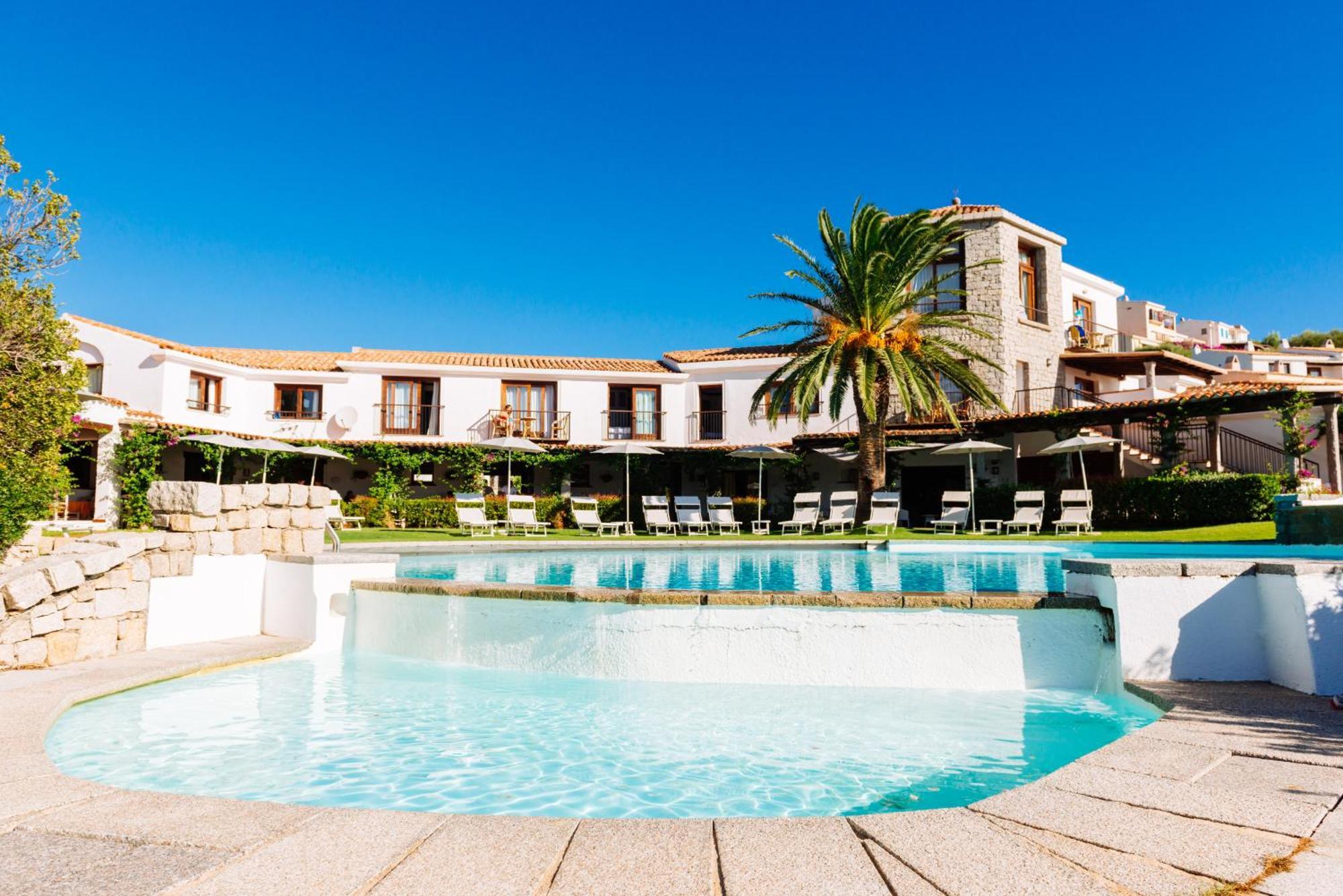 Hotel Palumbalza Porto Rotondo Exterior photo
