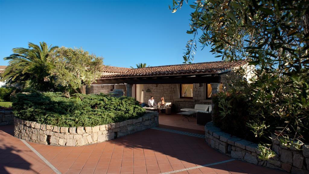 Hotel Palumbalza Porto Rotondo Exterior photo